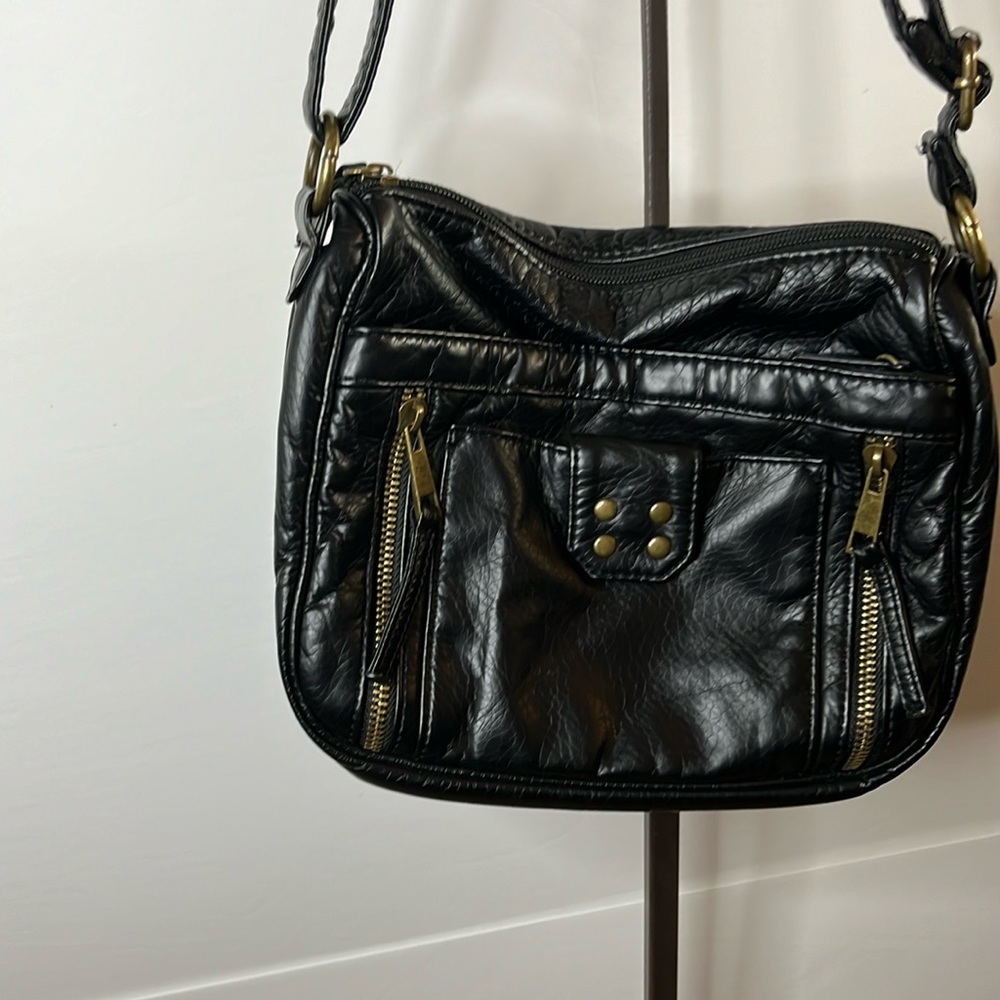 Lovely black soft as butter shoulder bag zip front pockets Bueno made